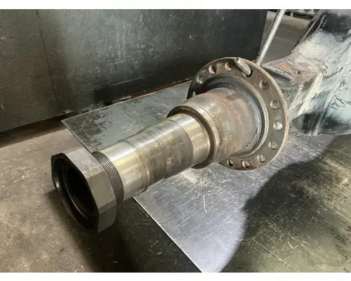 Meritor/Rockwell ME20165 Axle Housings (Rear)