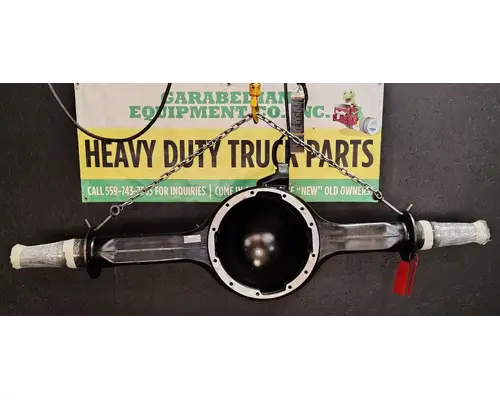 Meritor/Rockwell ME20165 Axle Housings (Rear)