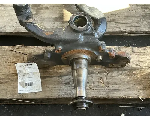 Meritor/Rockwell MFS12E122C SpindleKnuckle, Front