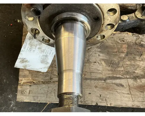 Meritor/Rockwell MFS13123A SpindleKnuckle, Front