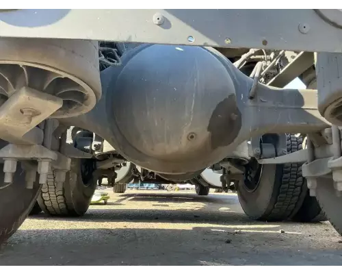 Meritor/Rockwell MR2014E Axle Housing (Rear)