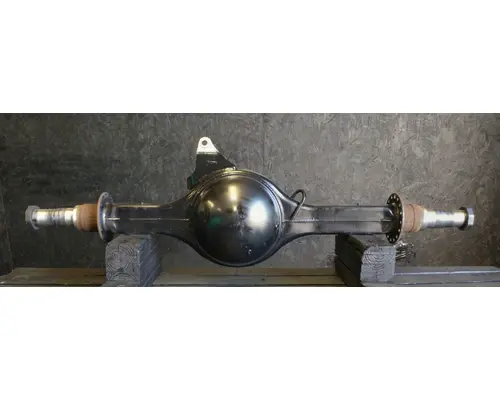 Meritor/Rockwell MR2014X Axle Housings (Rear)