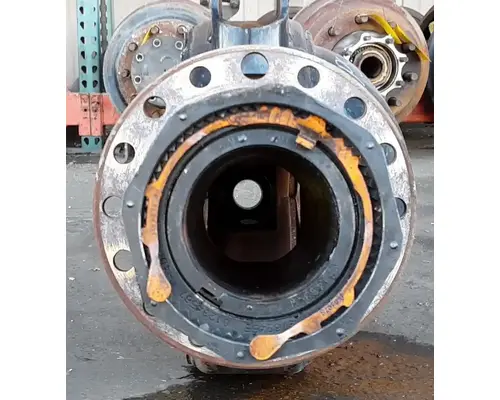 Meritor/Rockwell MR2014X Axle Housings (Rear)