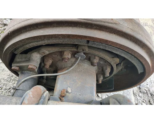 Meritor/Rockwell MR2014X Axle Housings (Rear)