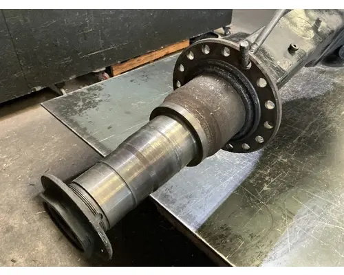 Meritor/Rockwell MR2014X Axle Housings (Rear)