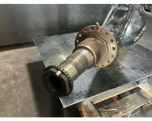 Meritor/Rockwell MR2014X Axle Housings (Rear)