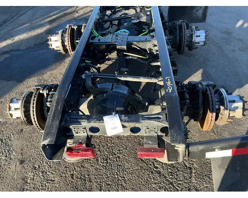 Meritor/Rockwell MR2014X Axle Housings (Rear)