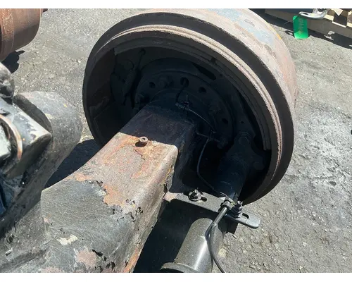 Meritor/Rockwell MR2014X Axle Housings (Rear)