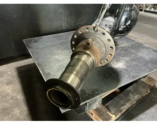 Meritor/Rockwell MR2014X Axle Housings (Rear)