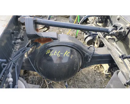 Meritor/Rockwell MR2014X Axle Housings (Rear)