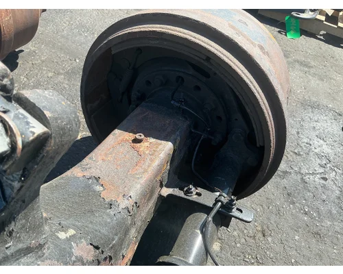 Meritor/Rockwell MR2014X Axle Housings (Rear)