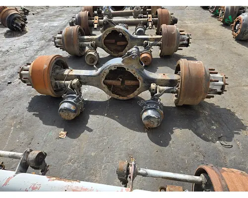 Meritor/Rockwell MR2014X Axle Housings (Rear)