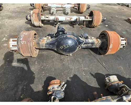 Meritor/Rockwell MR2014X Axle Housings (Rear)