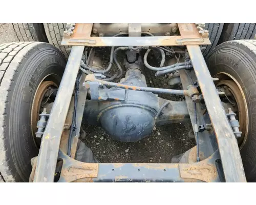 Meritor/Rockwell MT40-14X Axle Assembly, Rear