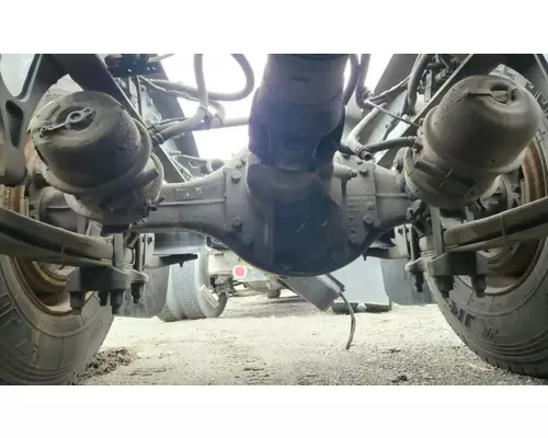 Meritor/Rockwell MT40-14X Axle Assembly, Rear
