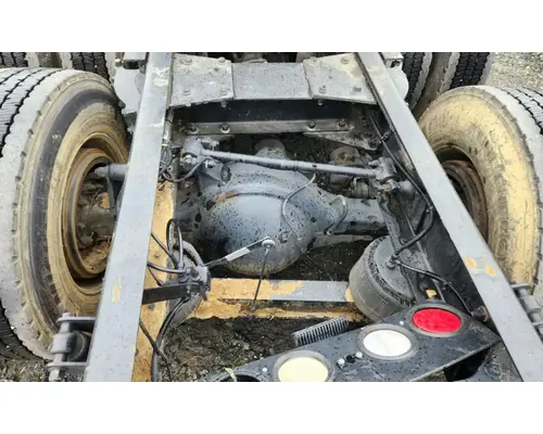 Meritor/Rockwell MT40-14X Axle Assembly, Rear
