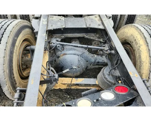 Meritor/Rockwell MT40-14X Axle Assembly, Rear