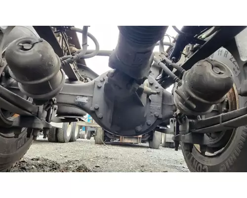 Meritor/Rockwell MT40-14X Axle Assembly, Rear
