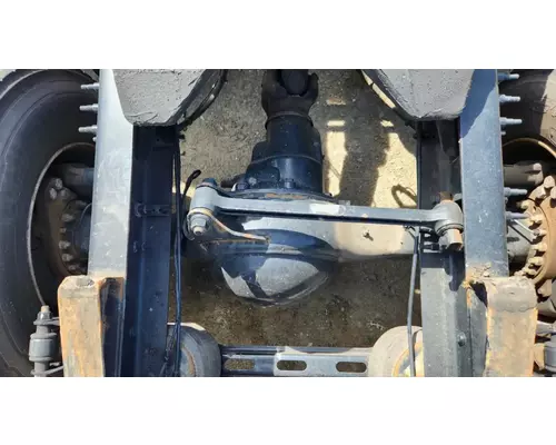 Meritor/Rockwell MT40-14X Axle Assembly, Rear
