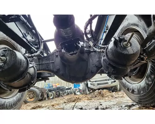 Meritor/Rockwell MT40-14X Axle Assembly, Rear