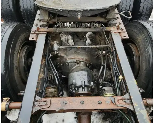 Meritor/Rockwell MT40-14X Axle Housing (Rear)