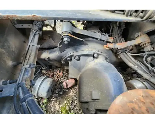 Meritor/Rockwell MT40-14X Axle Housing (Rear)