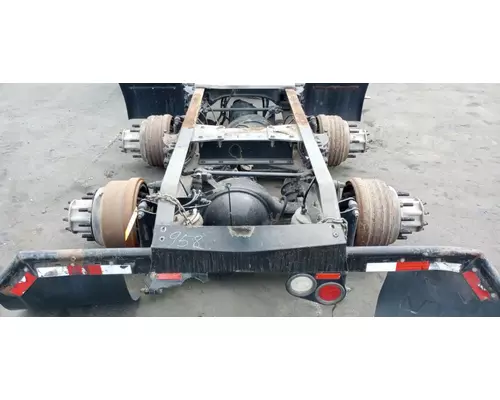 Meritor/Rockwell MT4014X Cutoff Tandem Axle