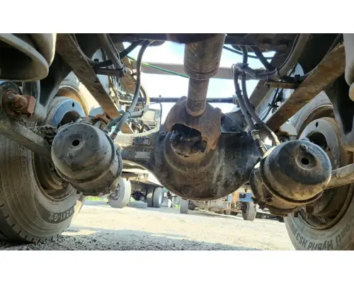 Axle Housing (Rear) Meritor/Rockwell MT40-14X Complete Recycling Group LLC