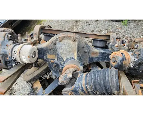 Axle Housing (Rear) Meritor/Rockwell MT40-14X Complete Recycling Group LLC