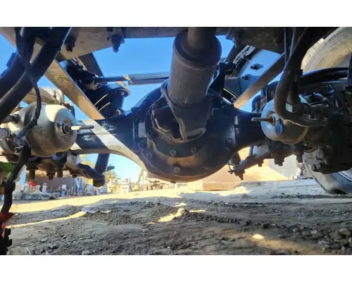 Axle Housing (Rear) Meritor/Rockwell MT40-14X Complete Recycling Group LLC