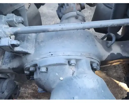 Cutoff Assembly (Housings & Suspension Only) Meritor/Rockwell MT4014X3 Complete Recycling Group LLC