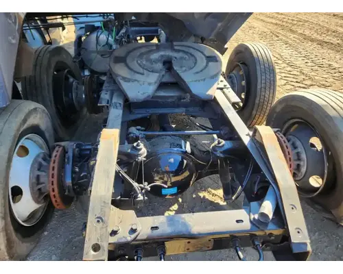 Cutoff Assembly (Housings & Suspension Only) Meritor/Rockwell MT4014X3 Complete Recycling Group LLC