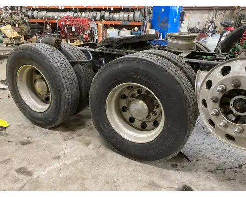 Cutoff Assembly (Housings & Suspension Only) Meritor/Rockwell MT4014X Complete Recycling Group LLC