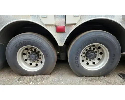 Cutoff Assembly (Housings & Suspension Only) Meritor/Rockwell Other Complete Recycling Group LLC