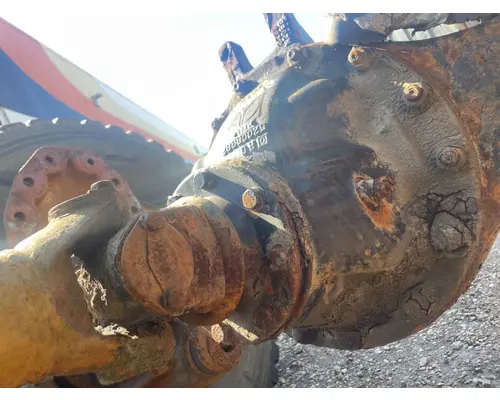 Meritor/Rockwell QHD Axle Assembly, Rear