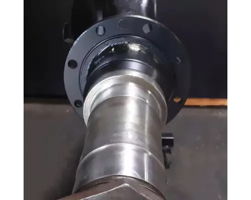 Meritor/Rockwell R170 Axle Housing (Rear)