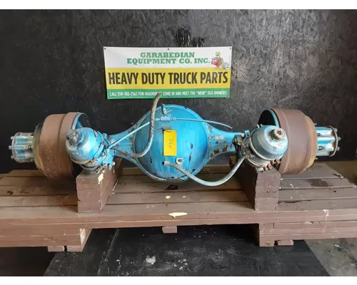 Meritor/Rockwell R170 Axle Housing (Rear)
