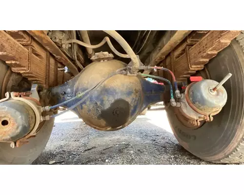 Meritor/Rockwell R170 Axle Housing (Rear)