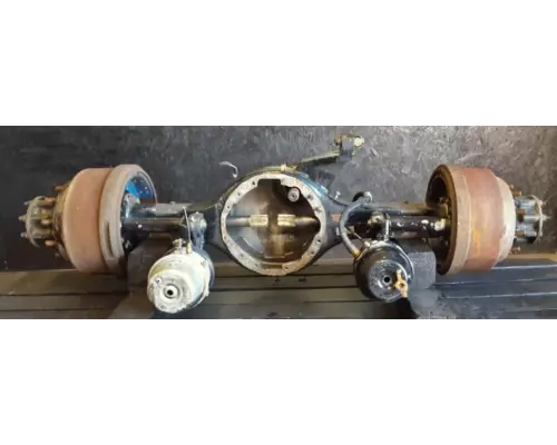 Meritor/Rockwell RD20-145 Axle Housing (Front)