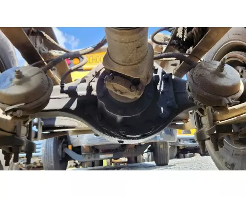 Meritor/Rockwell RD20-145 Axle Housing (Rear)