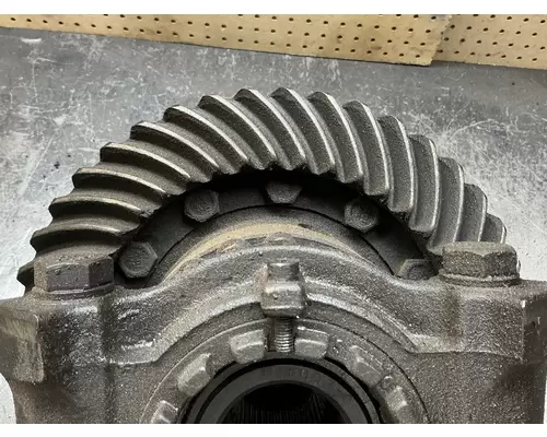 Meritor/Rockwell RD20-145 Differential (Front)