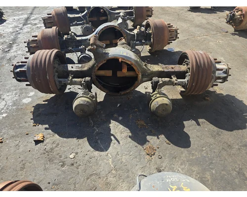 Meritor/Rockwell RD20160 Axle Housings (Front)