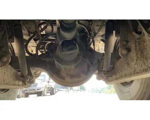 Meritor/Rockwell RD23-164 Axle Housing (Rear)