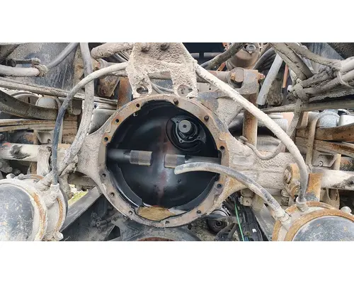 Meritor/Rockwell RD23160 Axle Housings (Front)