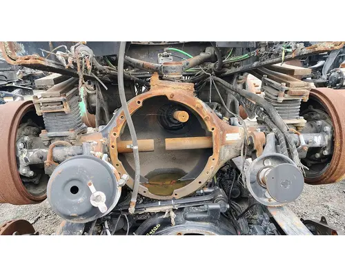 Meritor/Rockwell RD23160 Axle Housings (Front)