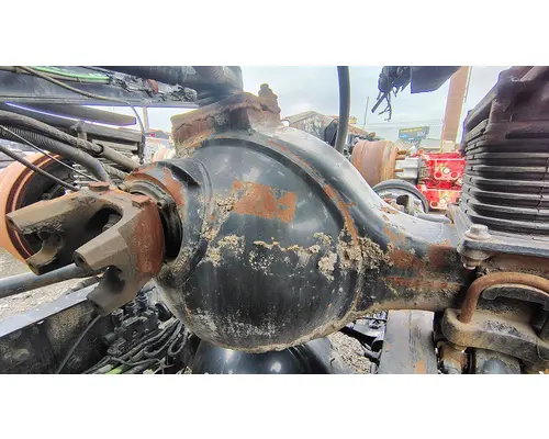 Meritor/Rockwell RD23160 Axle Housings (Front)