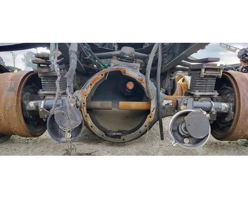 Meritor/Rockwell RD23160 Axle Housings (Front)