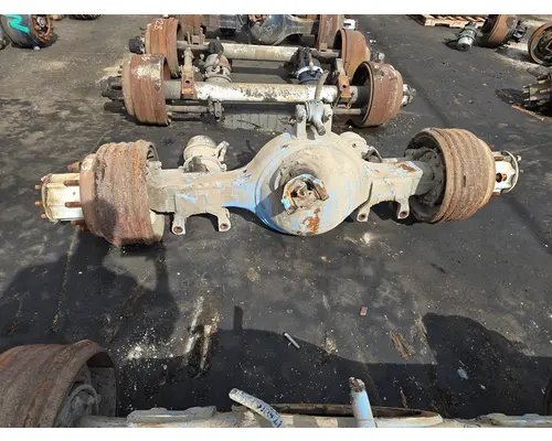 Meritor/Rockwell RD23160 Axle Housings (Front)
