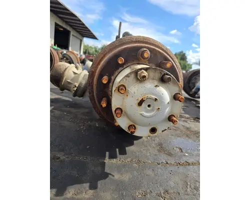 Meritor/Rockwell RD23160 Axle Housings (Front)