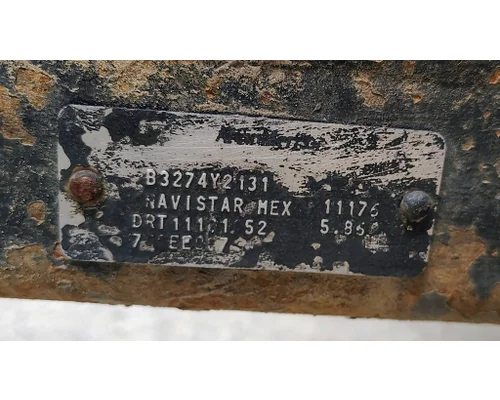 Meritor/Rockwell RQ-4670-WT Tag Axle